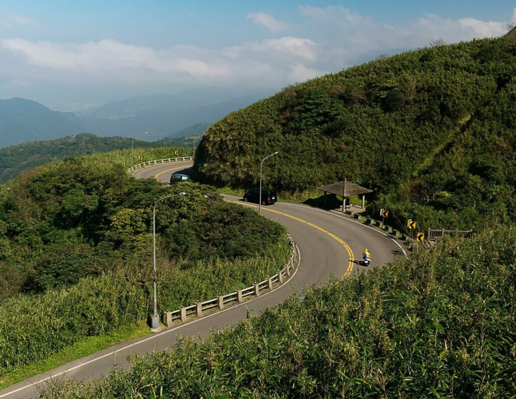 How-to-Get-to-Yangmingshan-National-Park-From-Taipei-scaled