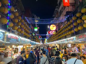Keelung Miaokou Night Market